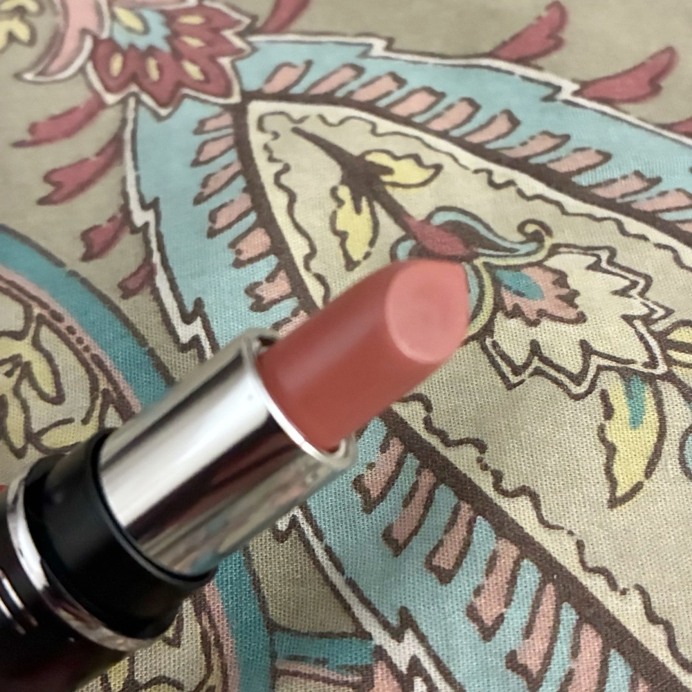 MAC Matte Lipstick in Velvet Teddy